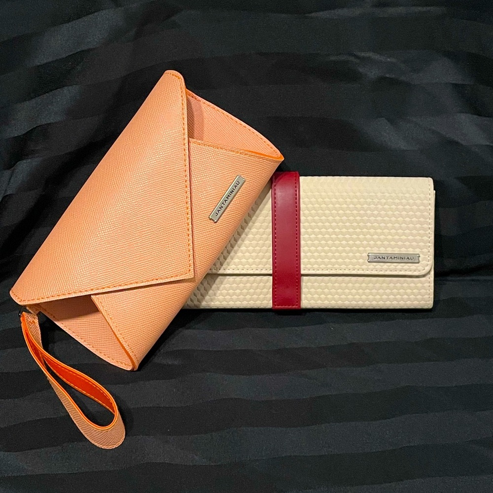 2 Jantaminiau clutch purses